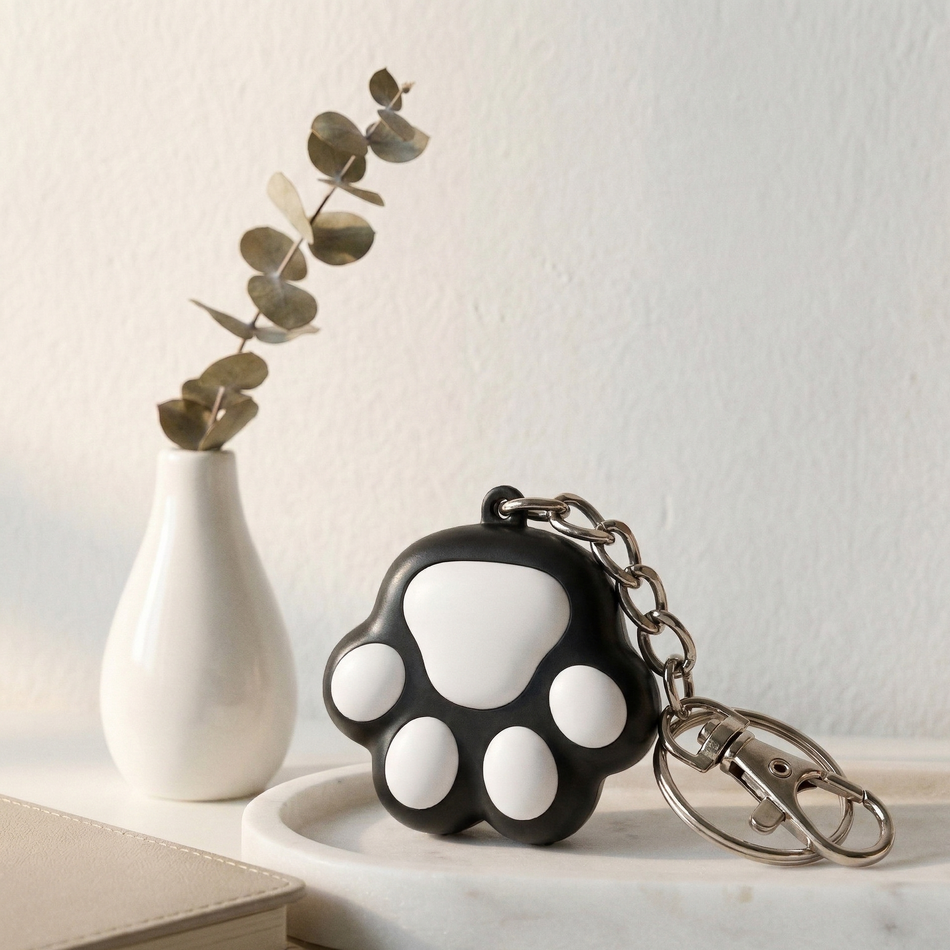 Cat Paw Portable Smart Laser Teaser Keychain